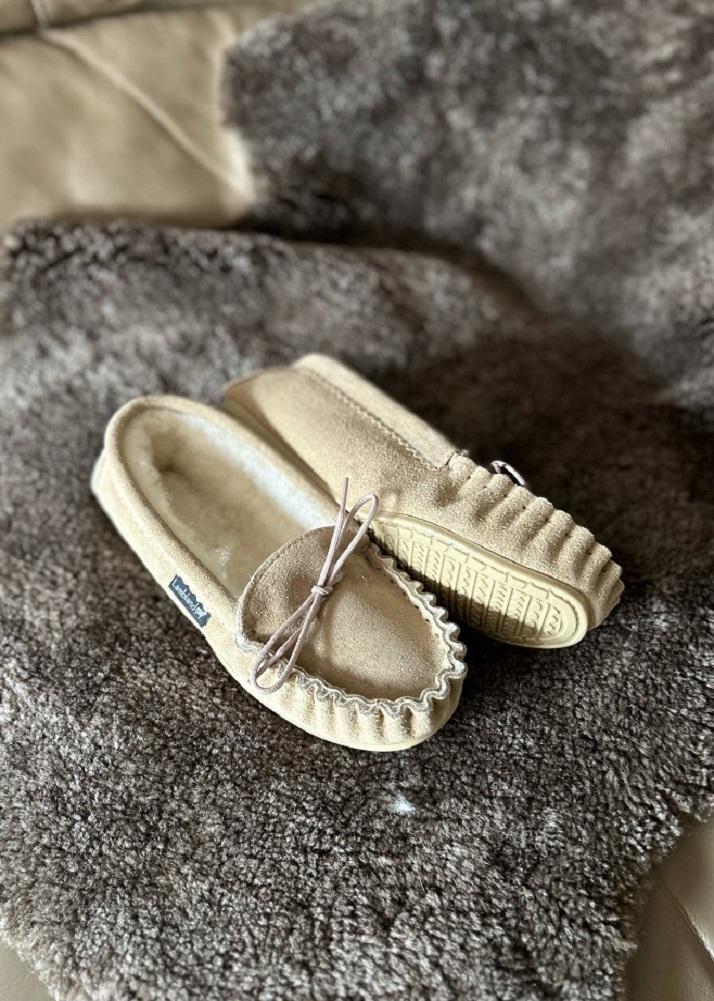 lambland Leslie – British Suede & Wool Moccasins