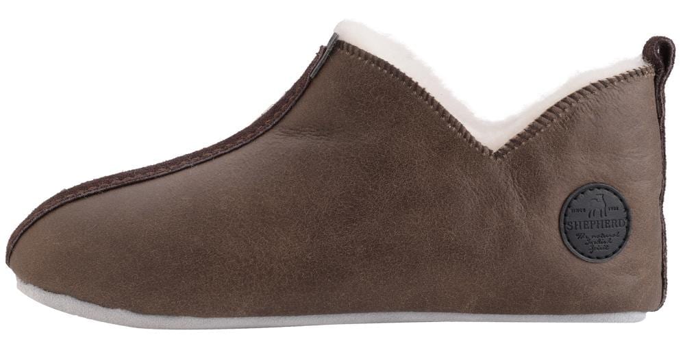 Lambland Lina – Sheepskin Bootie Slippers