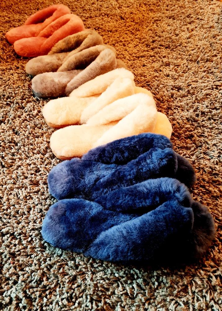 lambland Maeve – Sheepskin Toe Post Slippers