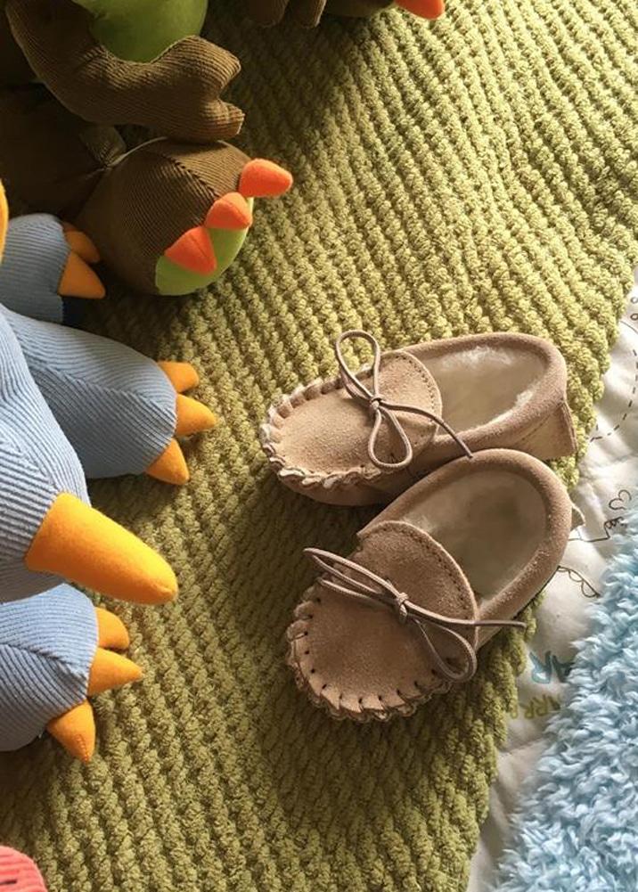 lambland Robin – Baby Moccasins