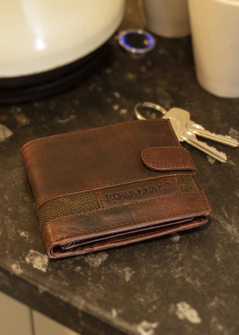lambland Rustic Leather Tri-fold Wallet