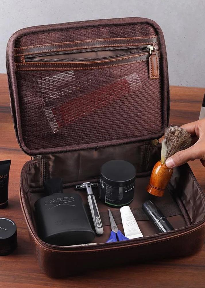 Lambland Savannah Leather Wash Bag