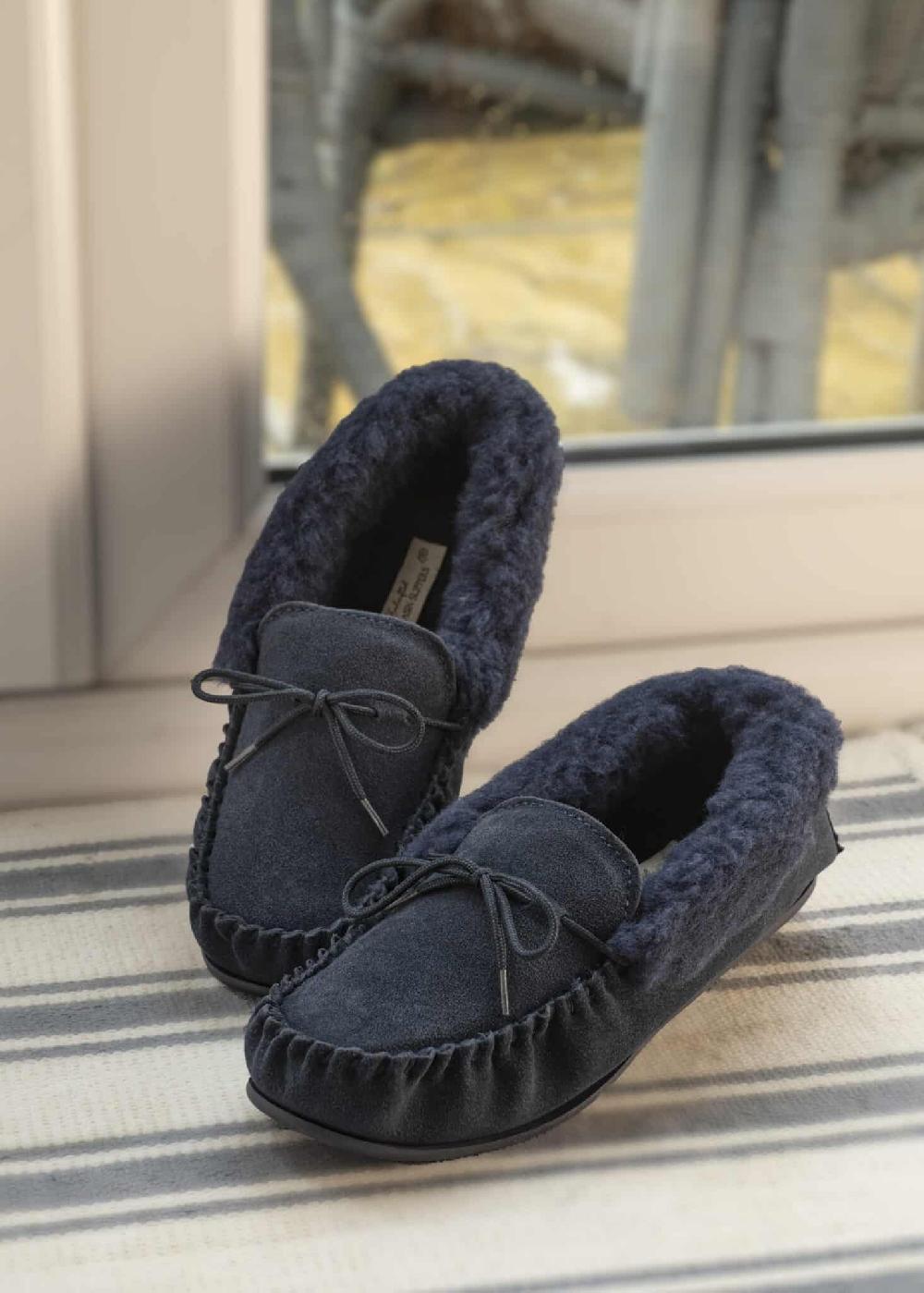 Lambland Willow – Wool Lined Moccasins
