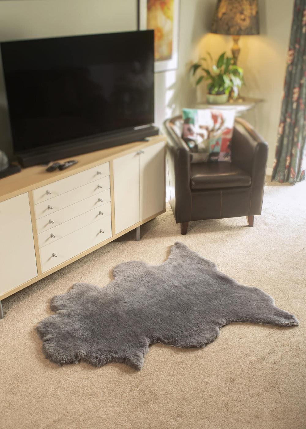 lambland Light Grey North American Untrimmed Sheepskin