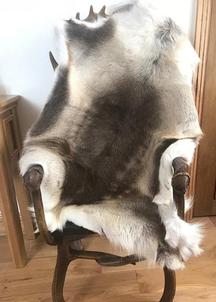 Lambland Medium Reindeer Hide In Natural Dark Shades