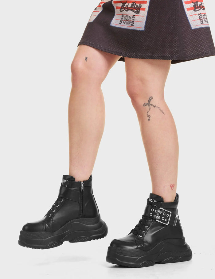 Lamoda Eerie Chunky Platform Sneakers