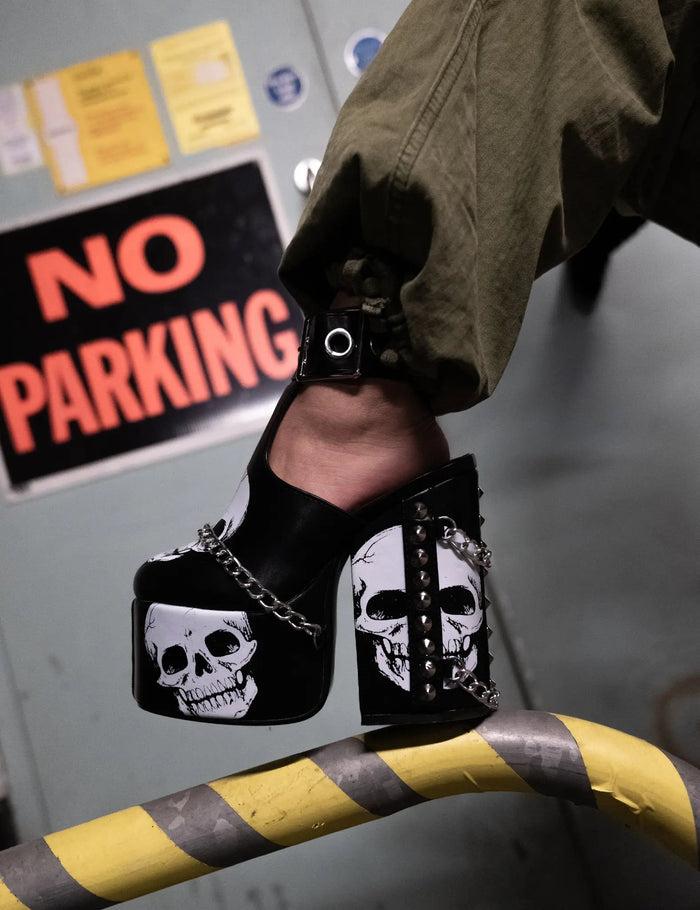 lamoda Hidden Closet Platform Heels