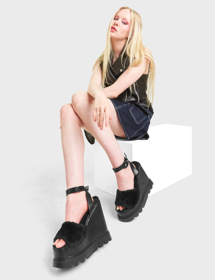 Lamoda Softie Chunky Platform Sandals