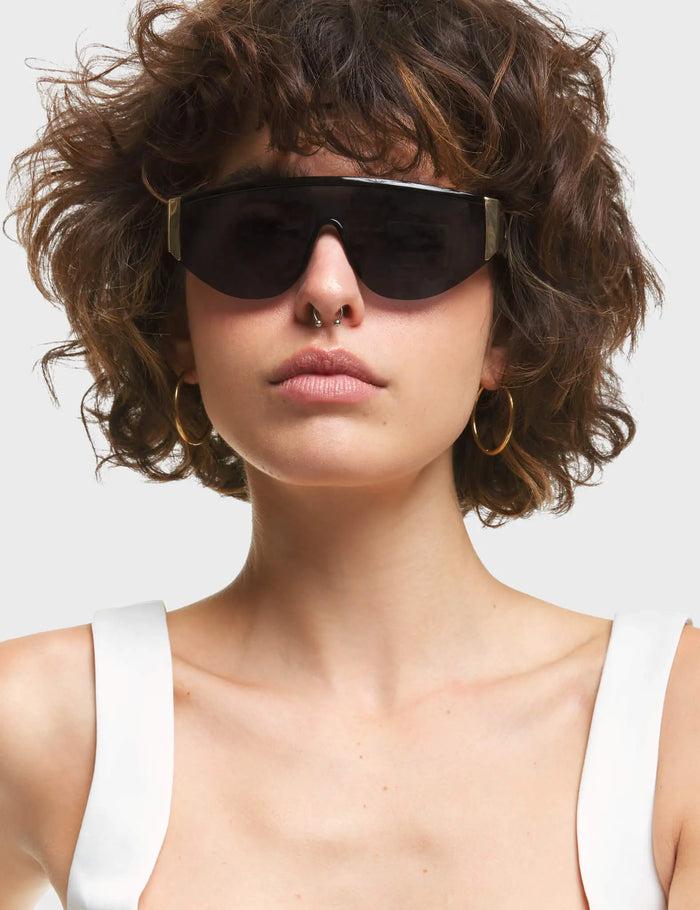 lamoda Throw Shade Visor Sunglasses