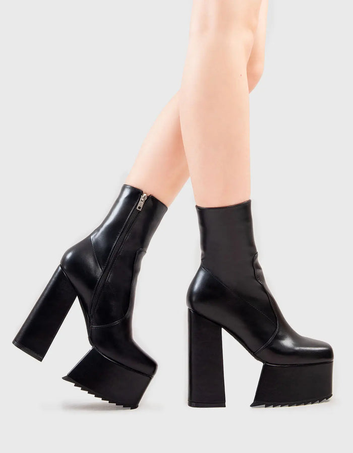 Lamoda Wrath Platform Ankle Boots