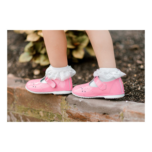 L'amour Birdie Patent T-Strap Mary Jane (Baby)