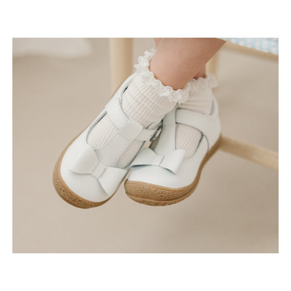 L'amour Emma Classic White Bow T-Strap Mary Jane