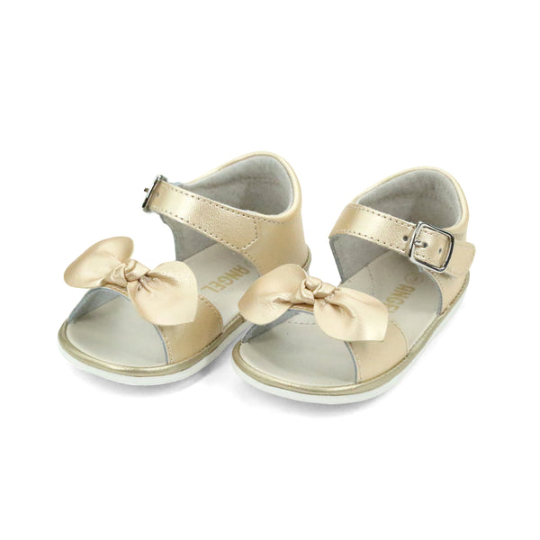 l'amour Jolie Bow Sandal (Baby)