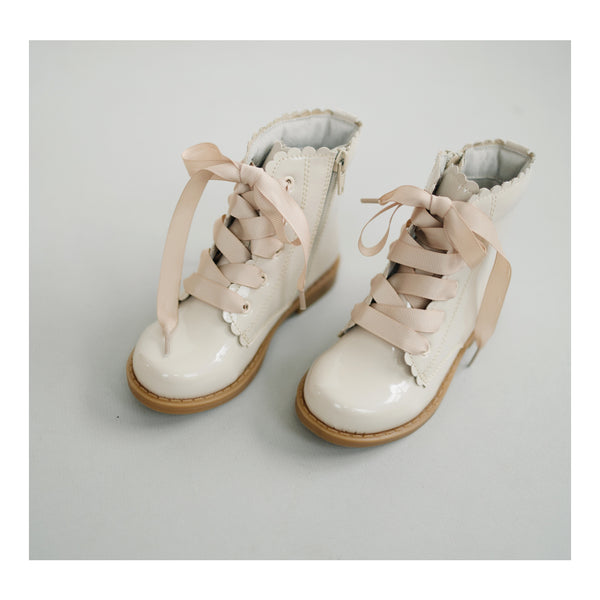 L'amour Josephine Scallop Boot