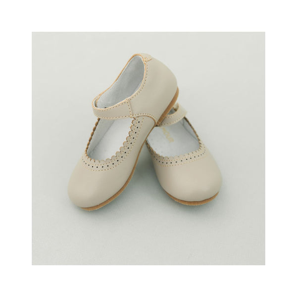 L'amour Lucille Scalloped Flat