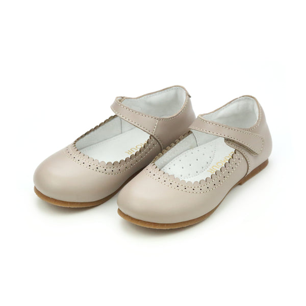 l'amour Lucille Scalloped Flat