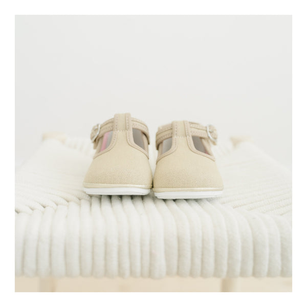 L'amour Poppy Canvas T-Strap Mary Jane (Baby)