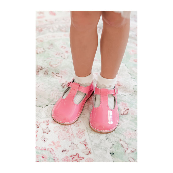 L'amour Selina Patent Scalloped T-Strap Mary Jane