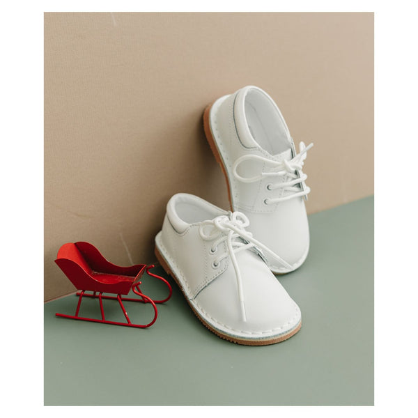 L'amour Tyler White Leather Lace Up Shoe