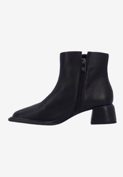 L'amour Des Pieds NEW ARRIVALS Nuvora BLACK LAMBA