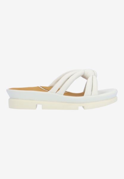 L'amour Des Pieds PACKABLE TRAVEL Veda WHITE LAMBA