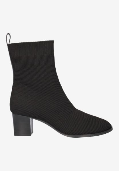 L'amour Des Pieds NEW ARRIVALS Picarus BLACK STRETCH KNIT