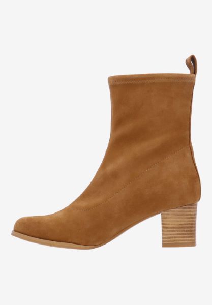 L'amour Des Pieds NEW ARRIVALS Picarus COFFEE STRETCH SUEDE