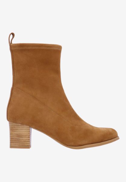 L'amour Des Pieds NEW ARRIVALS Picarus COFFEE STRETCH SUEDE
