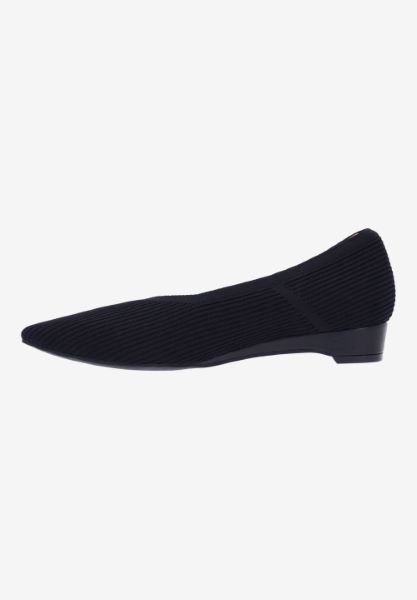 L'amour Des Pieds RUNNING LOW Belen BLACK STRETCH FABRIC