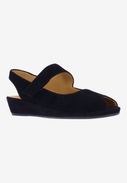 l'amour des pieds SANDALS AND SLIDES Berilita BLACK KIDSUEDE