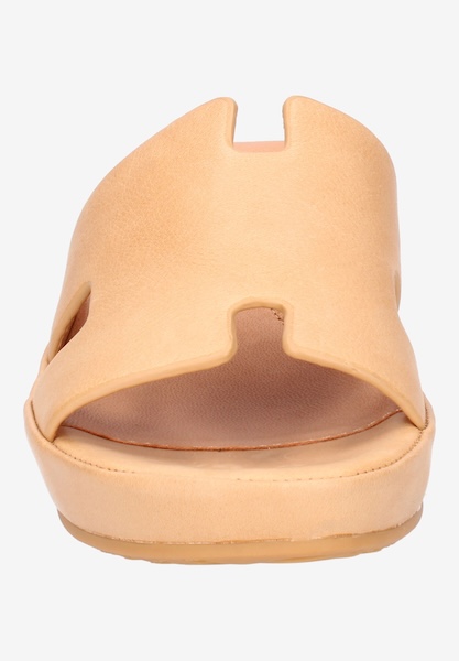 L'amour Des Pieds WEDGES AND HEELS Catiana LIONESS LAMBA