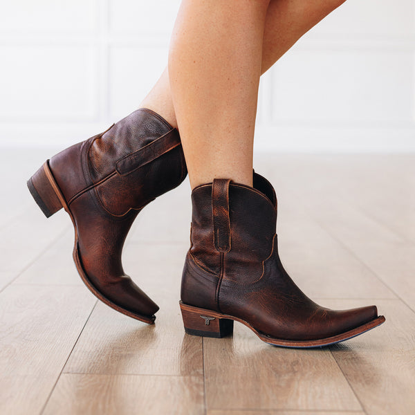 Lane Boots Emma Jane Bootie - Cognac
