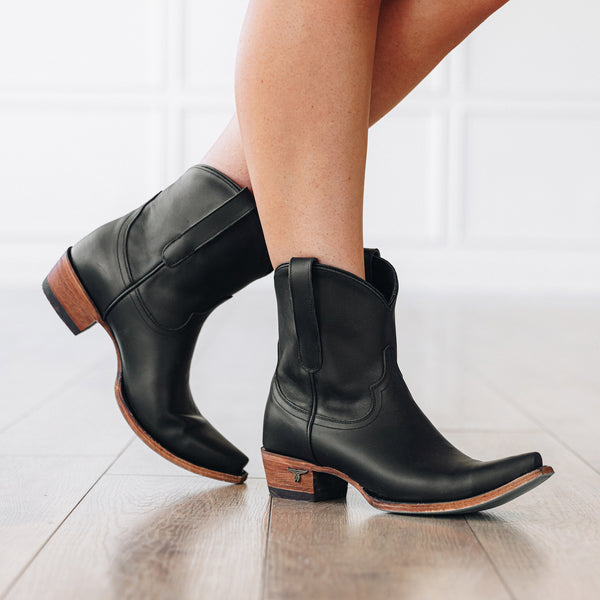 Lane Boots Emma Jane Bootie - Jet Black
