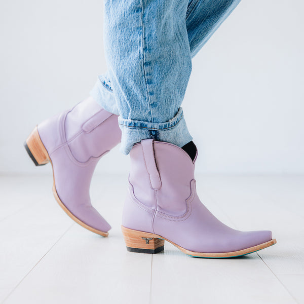 Lane Boots Emma Jane Bootie - Lovely Lavender