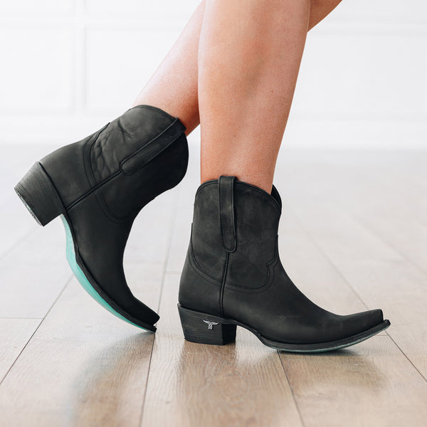 Lane Boots Emma Jane Bootie - Matte Black