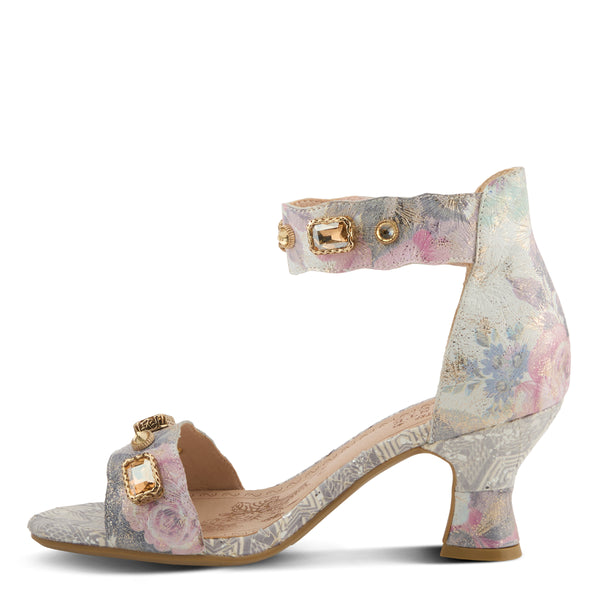 L'artiste By Spring Step L'ARTISTE AQUAVELVA SANDALS