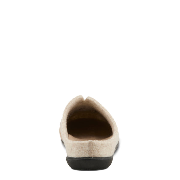 L'artiste By Spring Step FLEXUS CATSEYE SLIPPERS