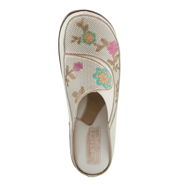 L'artiste By Spring Step L'ARTISTE CHINO-FLOWER CLOGS