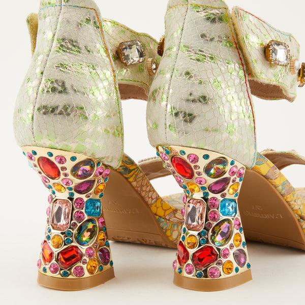 L'artiste By Spring Step L'ARTISTE JEWELL CLOSED BACK SANDALS