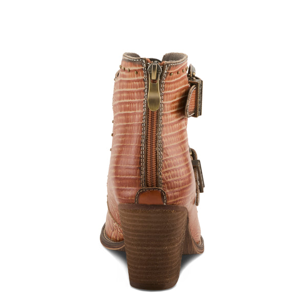 L'artiste By Spring Step L'ARTISTE NOTCHED-NATURE BOOTS