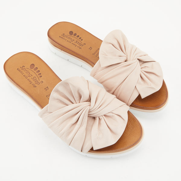 l'artiste by spring step SPRING STEP LAVONA SLIDE SANDALS