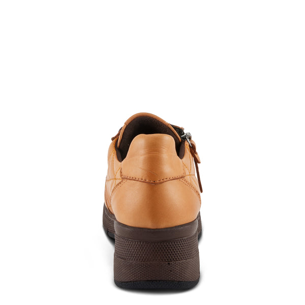 L'artiste By Spring Step SPRING STEP STONYBROOK SNEAKERS