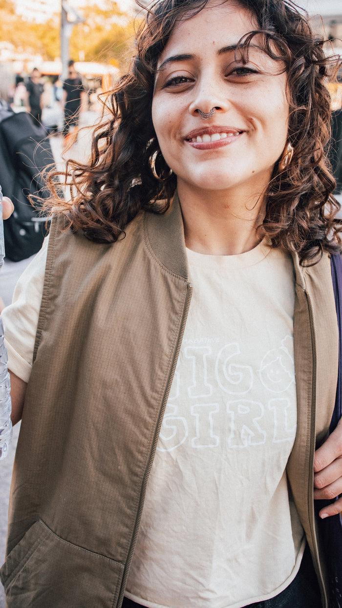 Laser Barcelona DOLORES MAGAZINE X LASER / BIG GIRL TEE BUTTER