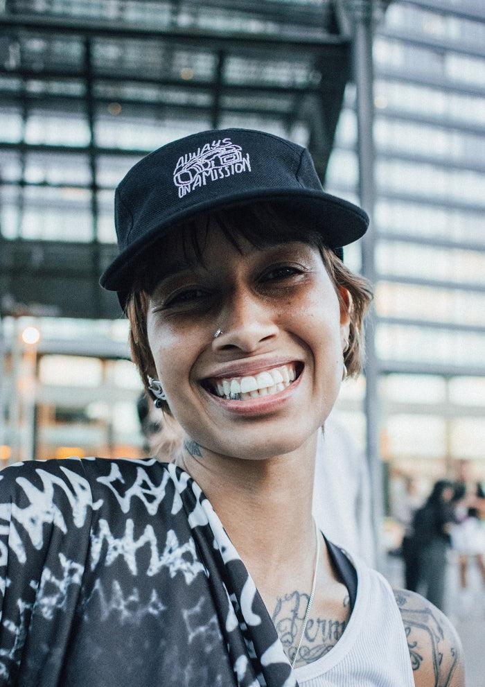 Laser Barcelona ALWAYS ON A MISSION 5 PANEL HAT