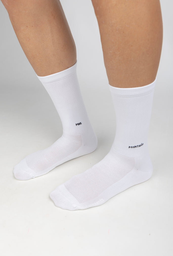 Laser Barcelona MAR & MONTAÑA PERFORMANCE SOCKS WHITE