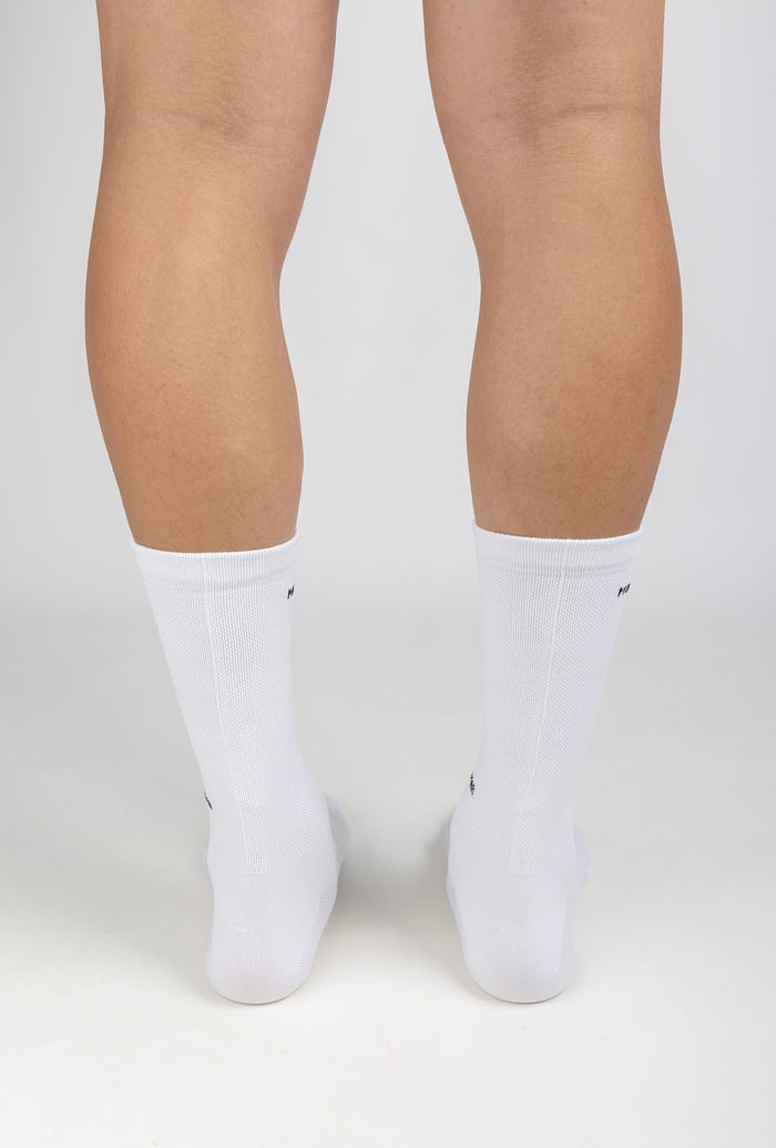 Laser Barcelona MAR & MONTAÑA PERFORMANCE SOCKS WHITE