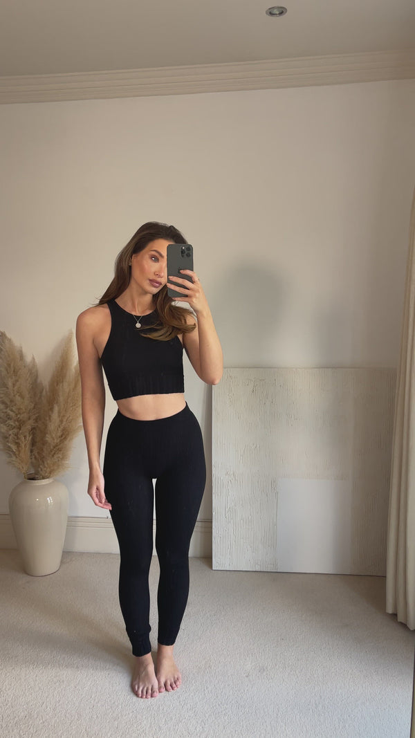 Lasula Kitti Black Ribbed Sleeveless Crop Top And Leggings Gym Set