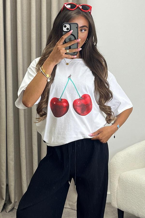lasula Kaidy White Cherry Graphic Print T-Shirt