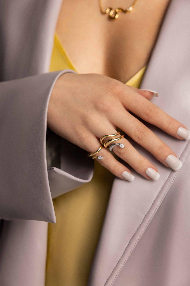 L'atelier Nawbar Boa Snake Ring