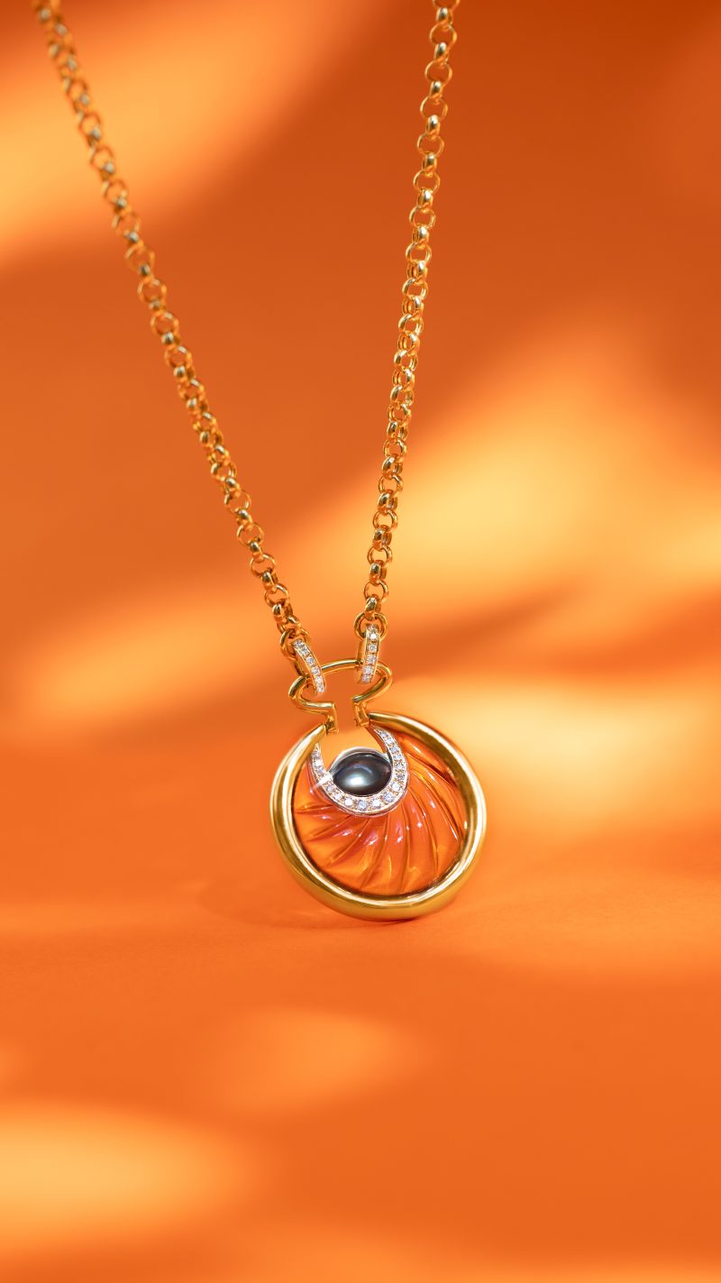 L'atelier Nawbar Circus Moon Necklace – Small